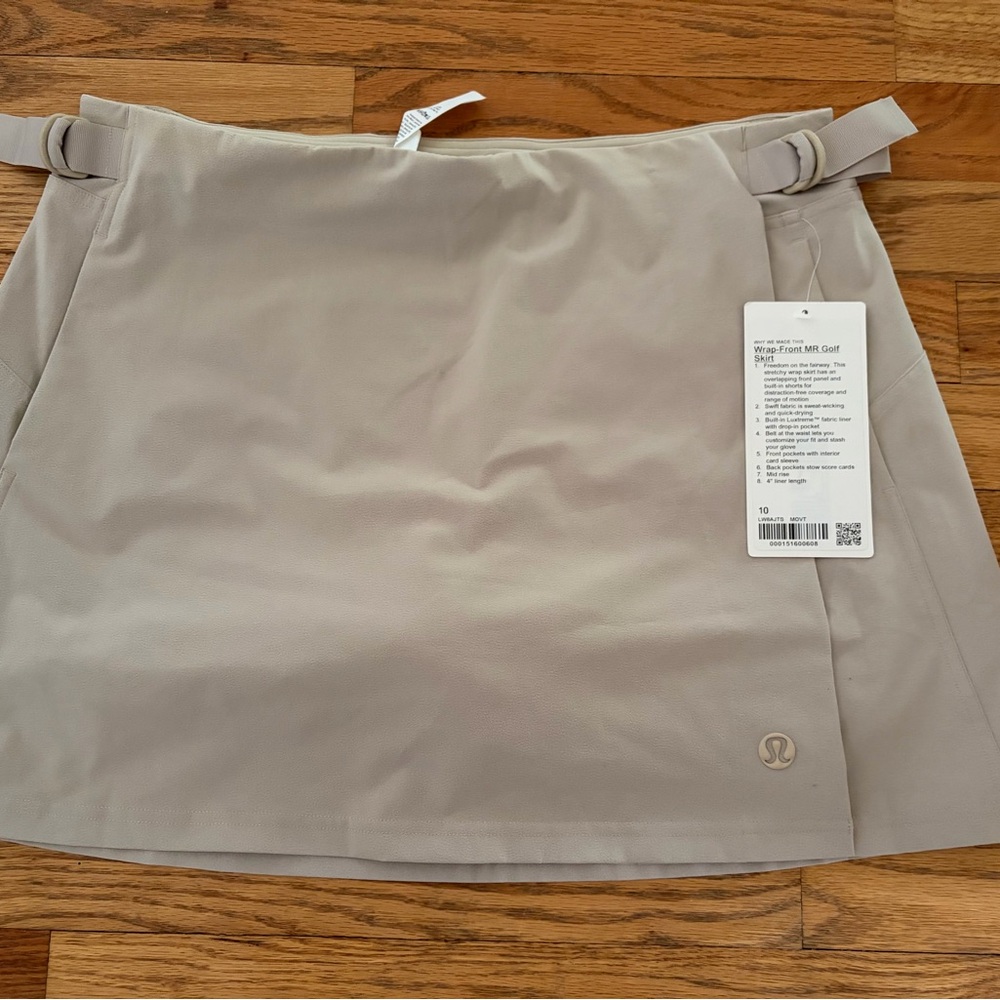 NEW lululemon beige golf skort